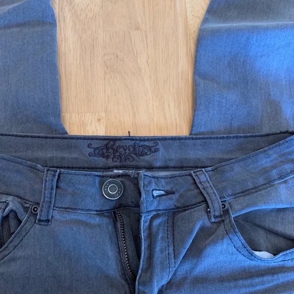 Gray jeans - Picture 2 of 7